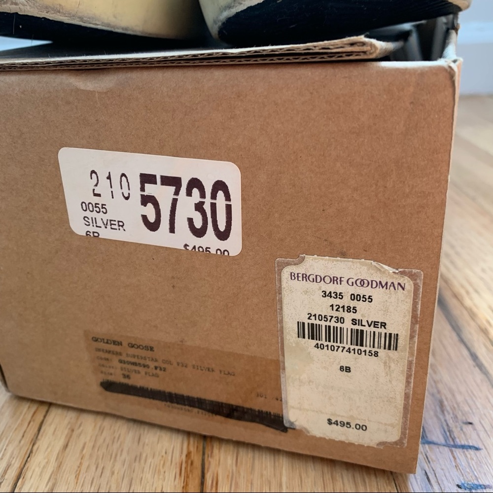 Golden Goose Silver Sneakers - Picture 9 of 11